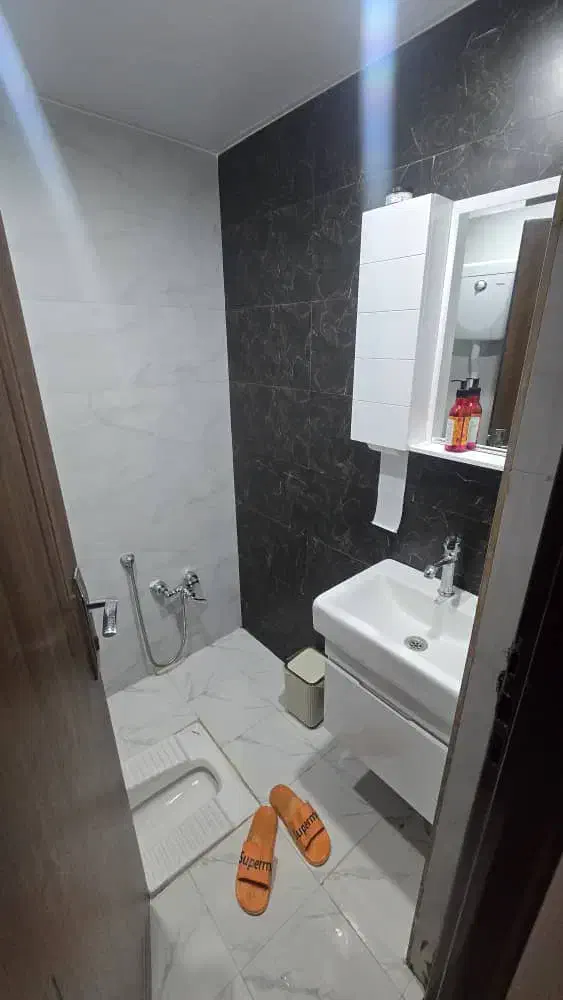 فروش واحد ۹۰ متری ۱۴۰۲ بلوارزغال سنگ|فروش آپارتمان|کرمان, |دیوار