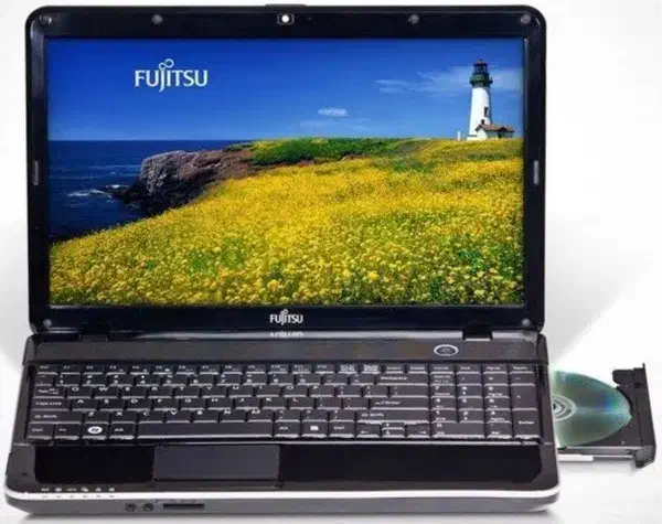 لپتاپ i7 گرافیکدار|رایانه همراه|کاشان, خرمدشت|دیوار