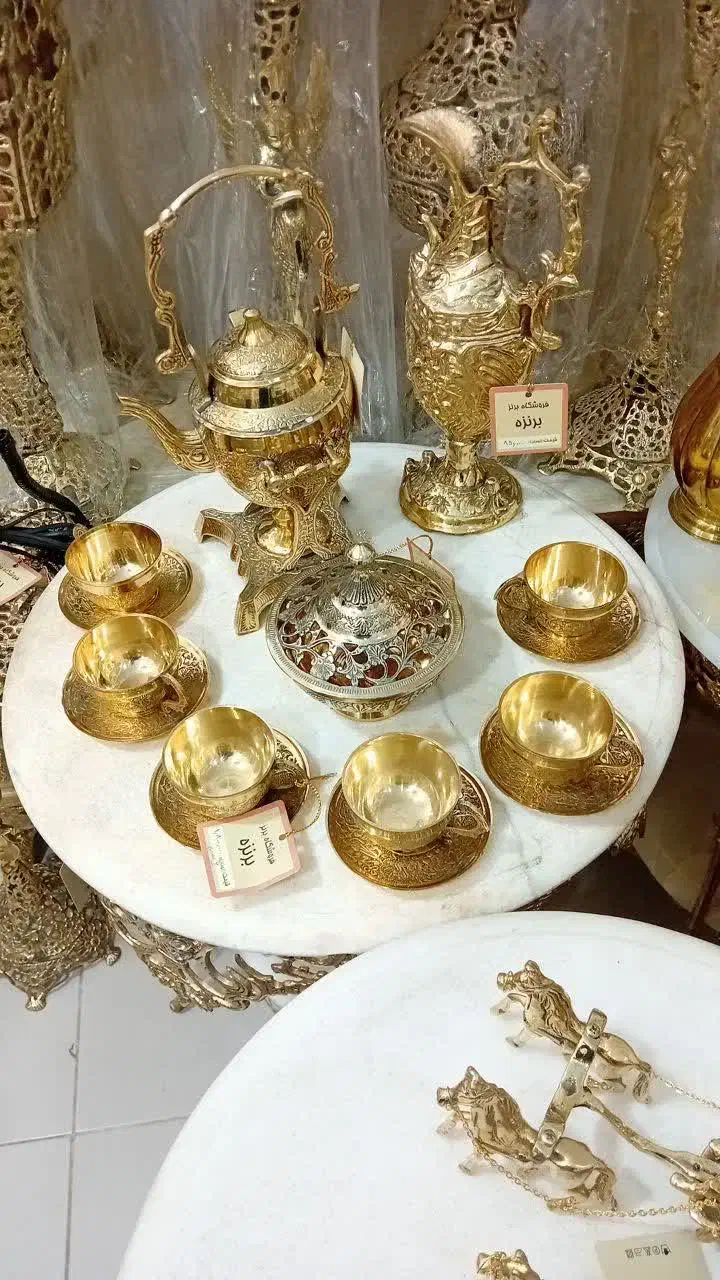 قوری برنز کتری برنز دکوری برنزی|صنایع دستی و سایر لوازم تزئینی|قم, چهل درخت‎|دیوار