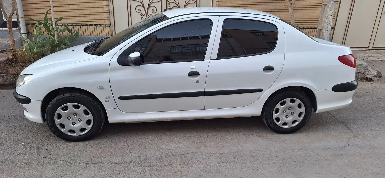 فروش پژو ۲۰۶ sd v8 کارمندی،کم کارکرد|خودرو سواری و وانت|زاهدان, |دیوار