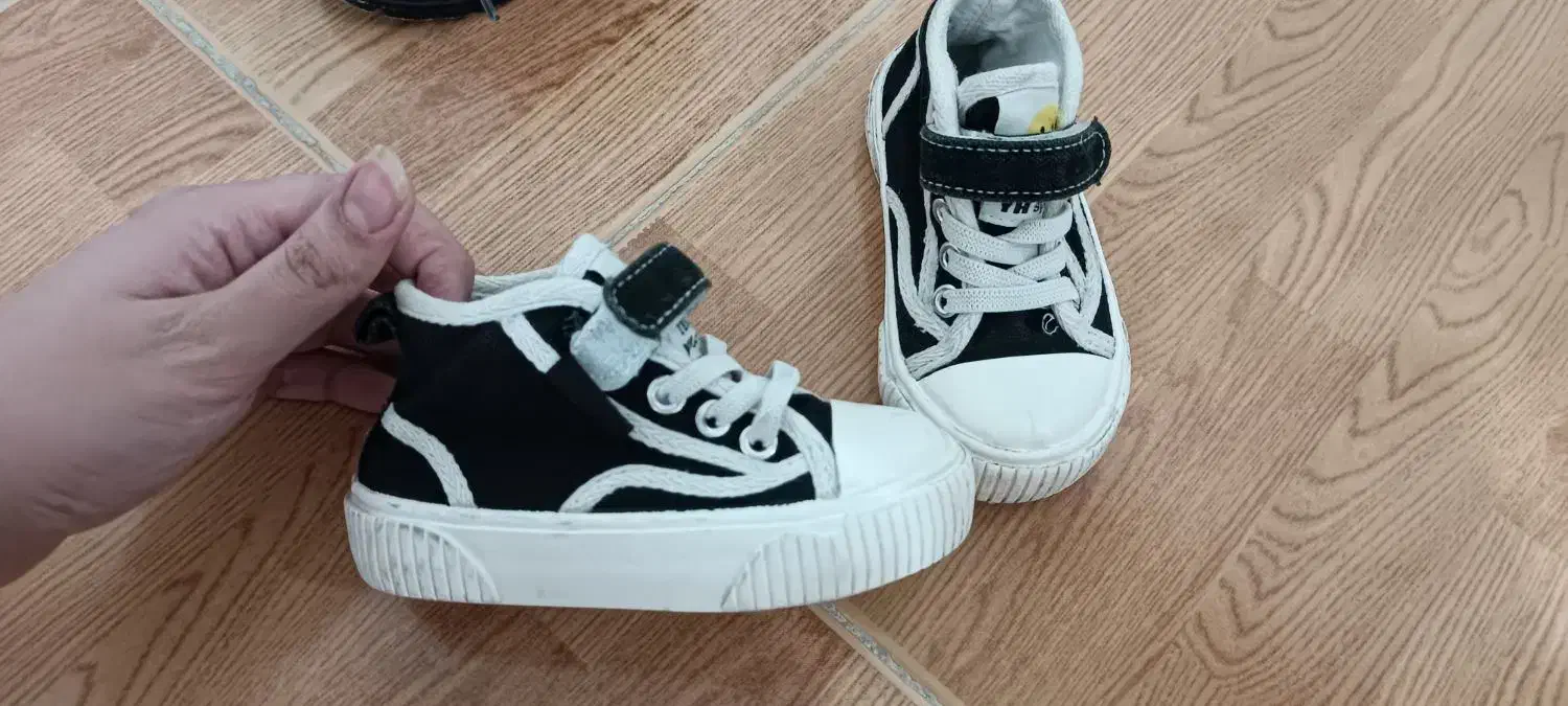 کفش|کفش و لباس بچه|تهران, هرندی|دیوار