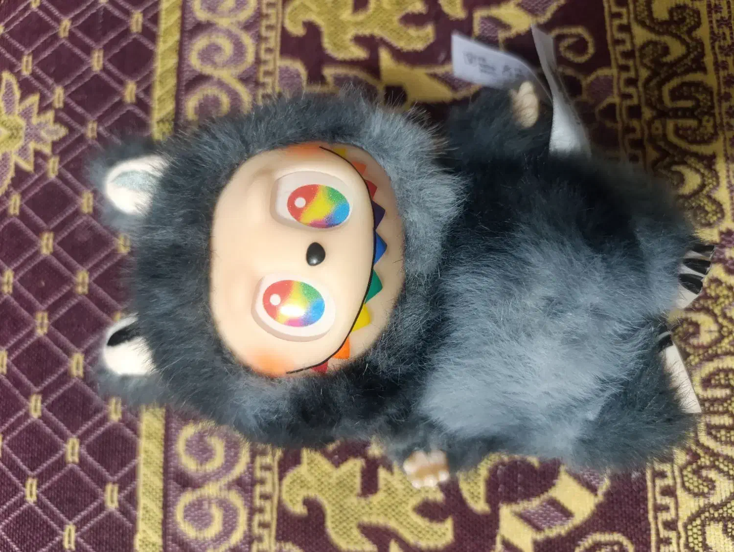 عروسک لبوبو|اسباب‌‌بازی|نی‌ریز, |دیوار