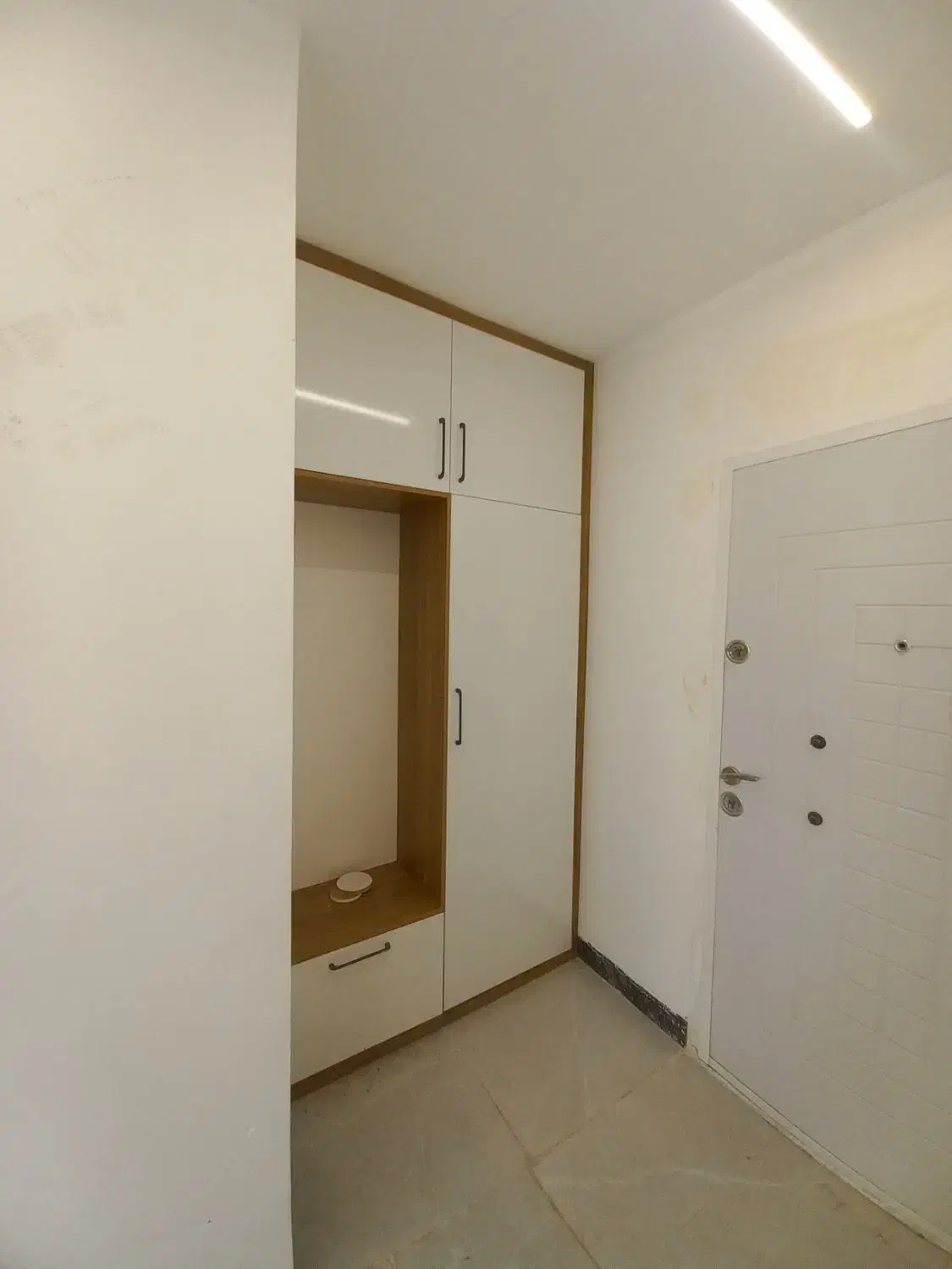 آپارتمان ۹۵ متری نوساز فول دکوراسیون|فروش آپارتمان|شیراز, شهرک گلها|دیوار