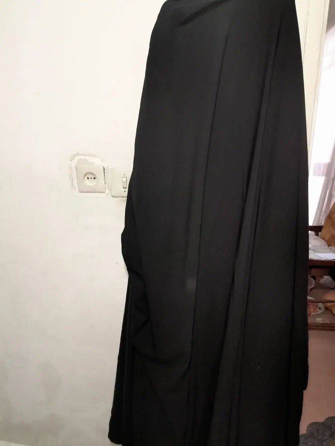 چادرعبایی|لباس|قم, قلعه کامکار|دیوار