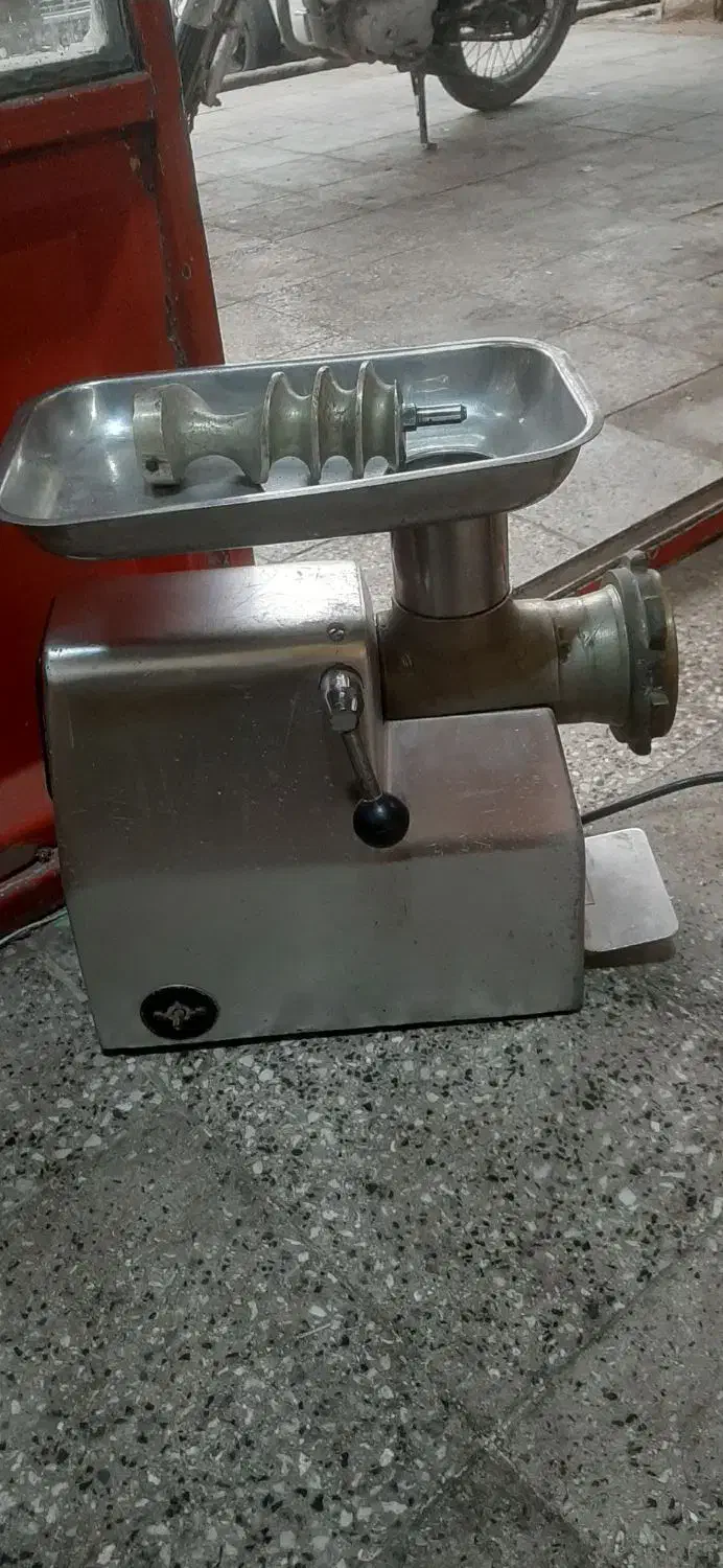 چرخ گوشت|سایر لوازم برقی|باوی, |دیوار