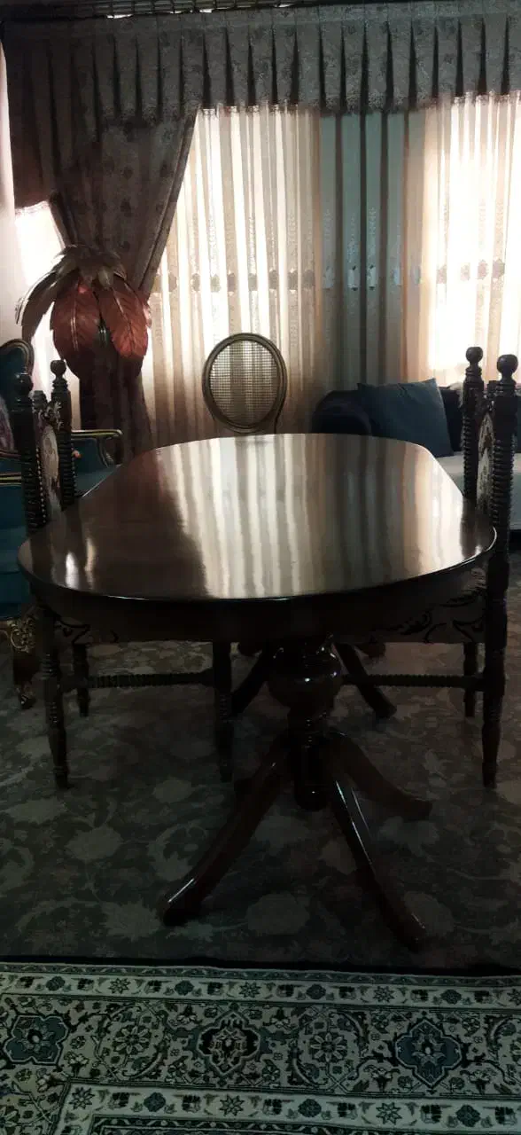 میز نهارخوری سالم و بدون صندلی|میز و صندلی غذاخوری|قم, سالاریه|دیوار