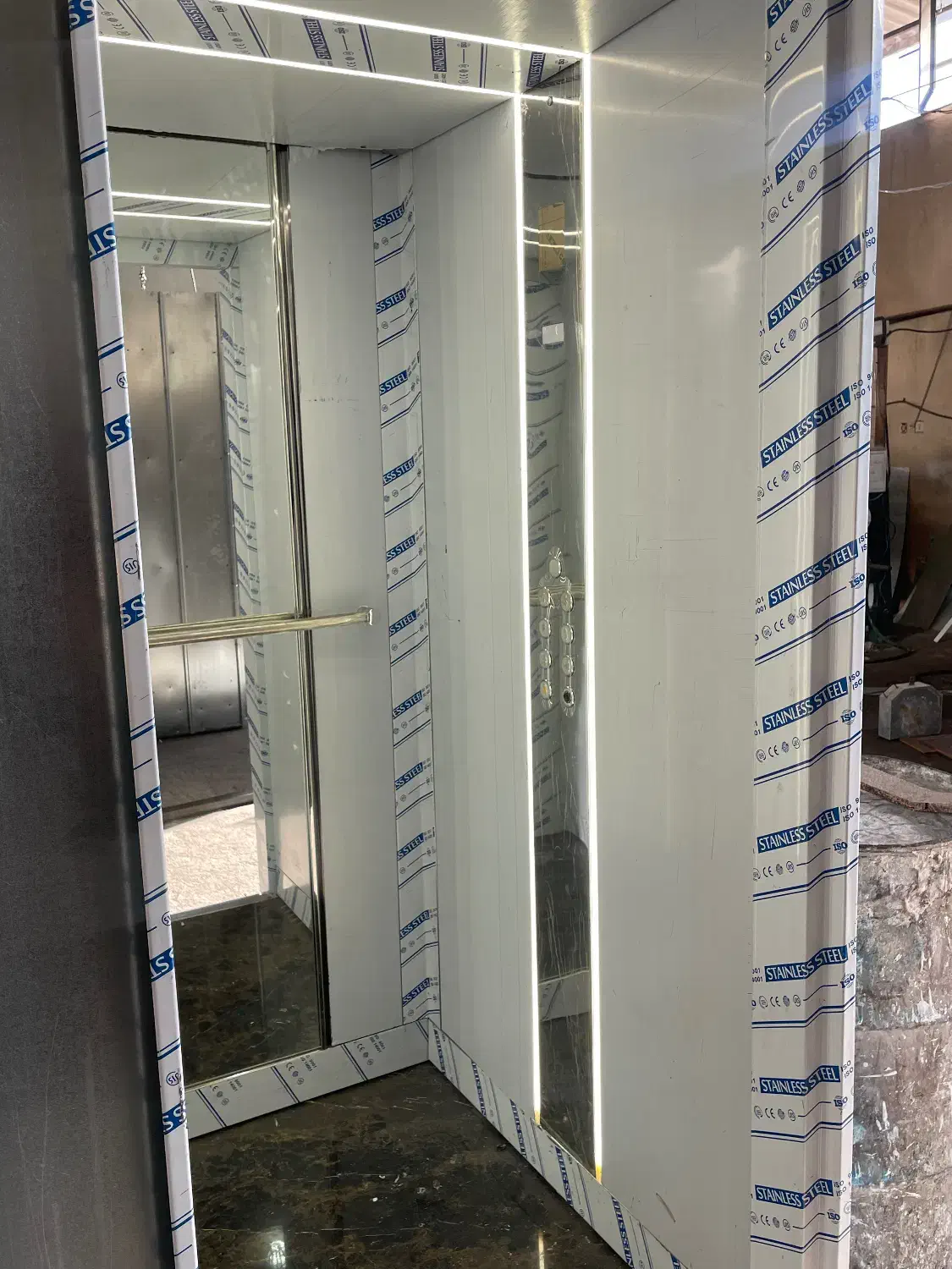 کابین وقطعات اسانسور|خدمات پیشه و مهارت|تبریز, |دیوار