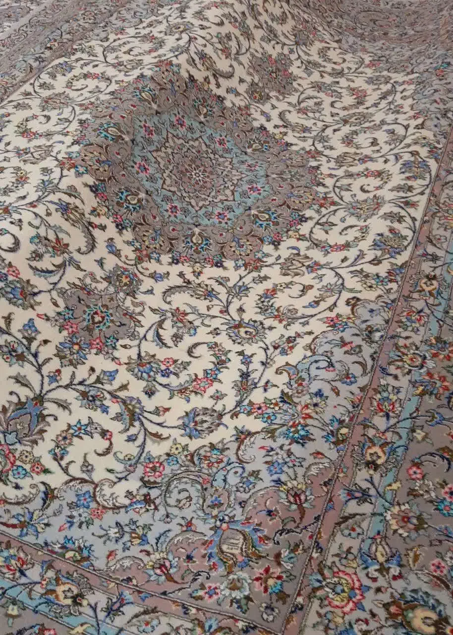 فرش دستبافت جفت ۹ متری نقشه تقدیسی|فرش|کاشان, بازار کاشان|دیوار