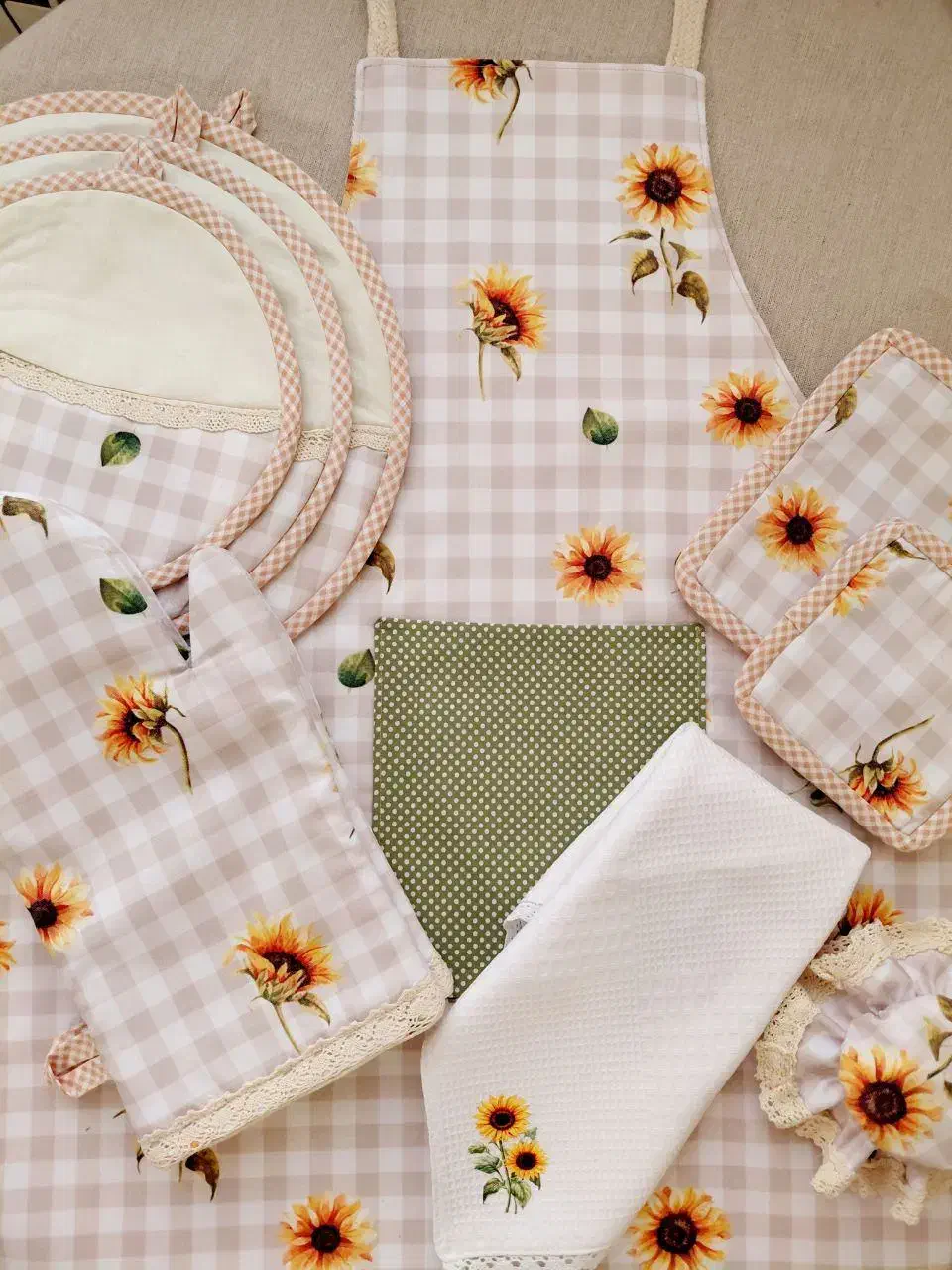 محصولات پارچه‌ای آشپزخانه|سفره، حوله، دستمال آشپزخانه|کرج, فاز ۴ مهرشهر|دیوار