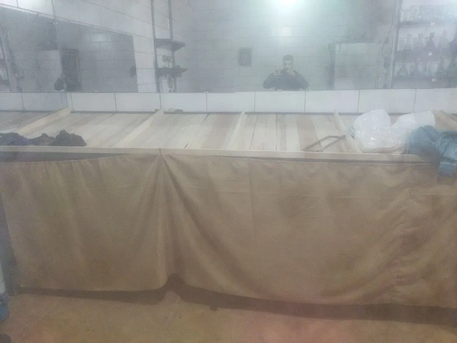 طبق میوه همراه اینه ب قیمت مناسب فقط ده تومن|فروشگاه و مغازه|کرمانشاه, |دیوار