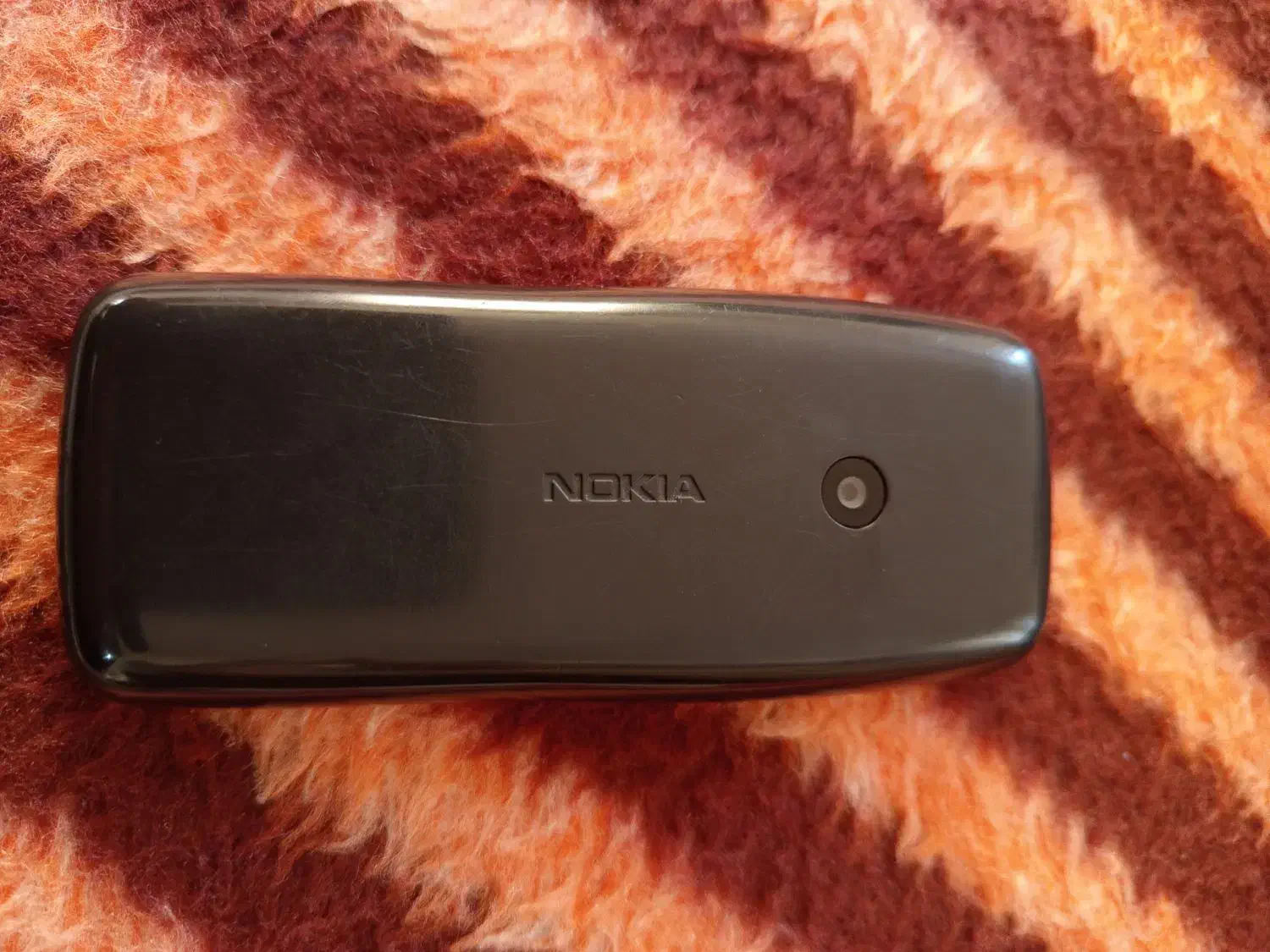 گوشی نوکیا ساده|موبایل|قروه, |دیوار