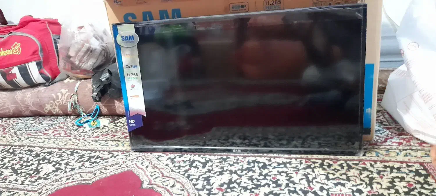 ال ای دی 32اینچ سام فابریک- ساده هست دیجیتال نداره|تلویزیون و پروژکتور|چابهار, |دیوار