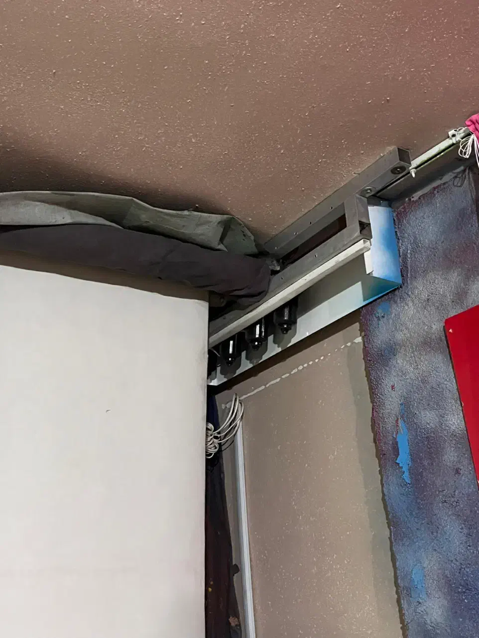 فون برقی|دوربین عکاسی و فیلم‌برداری|شیراز, قدوسی شرقی|دیوار