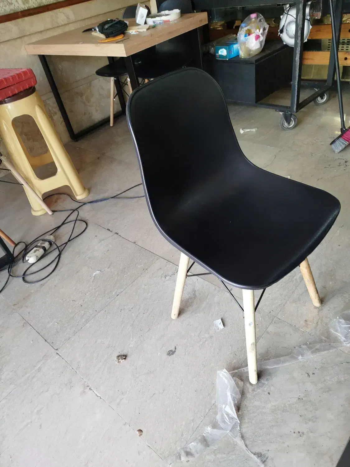 صندلی|میز و صندلی غذاخوری|بابل, |دیوار