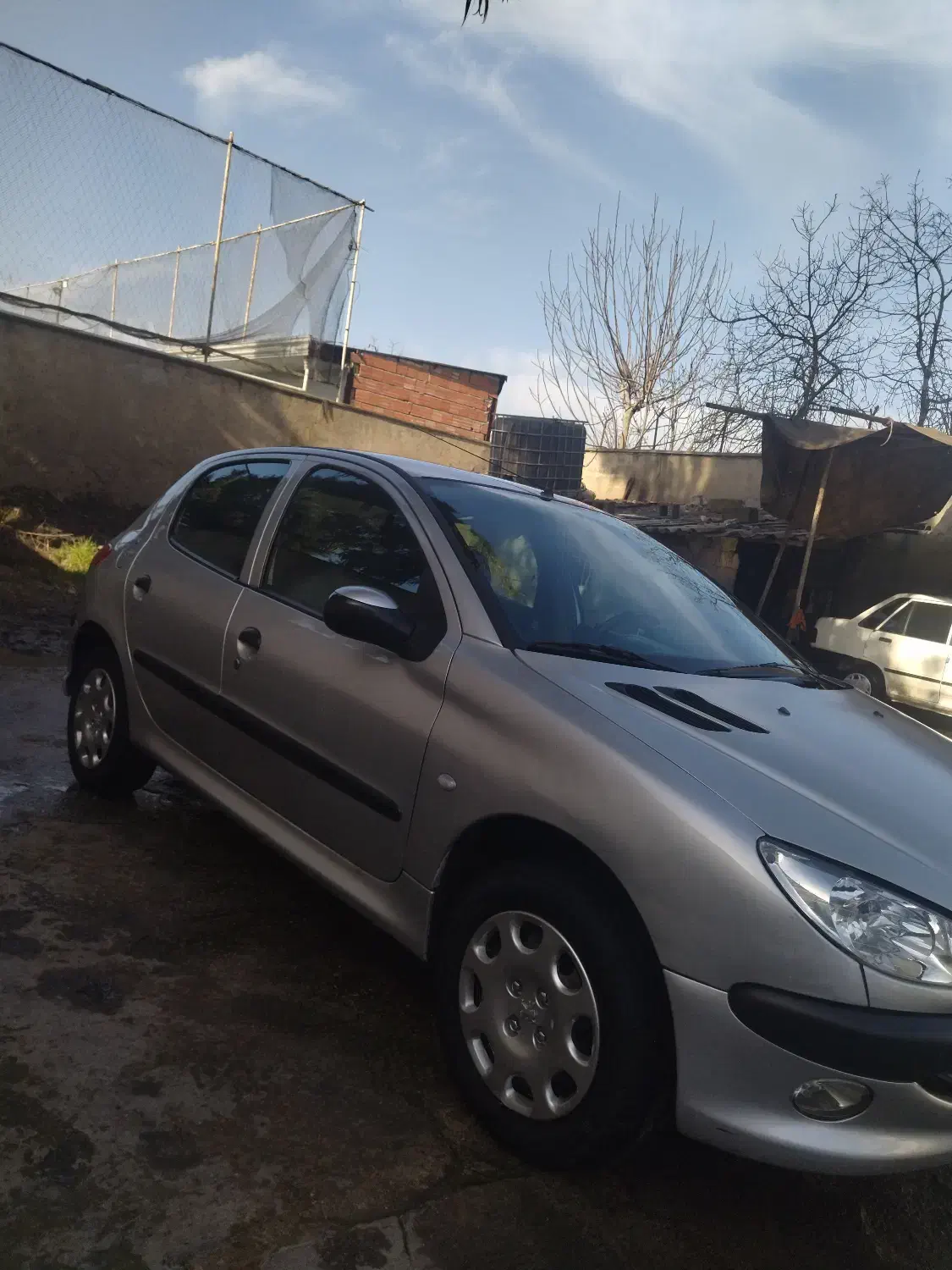 206مدل پایین در حد|خودرو سواری و وانت|ساری, |دیوار