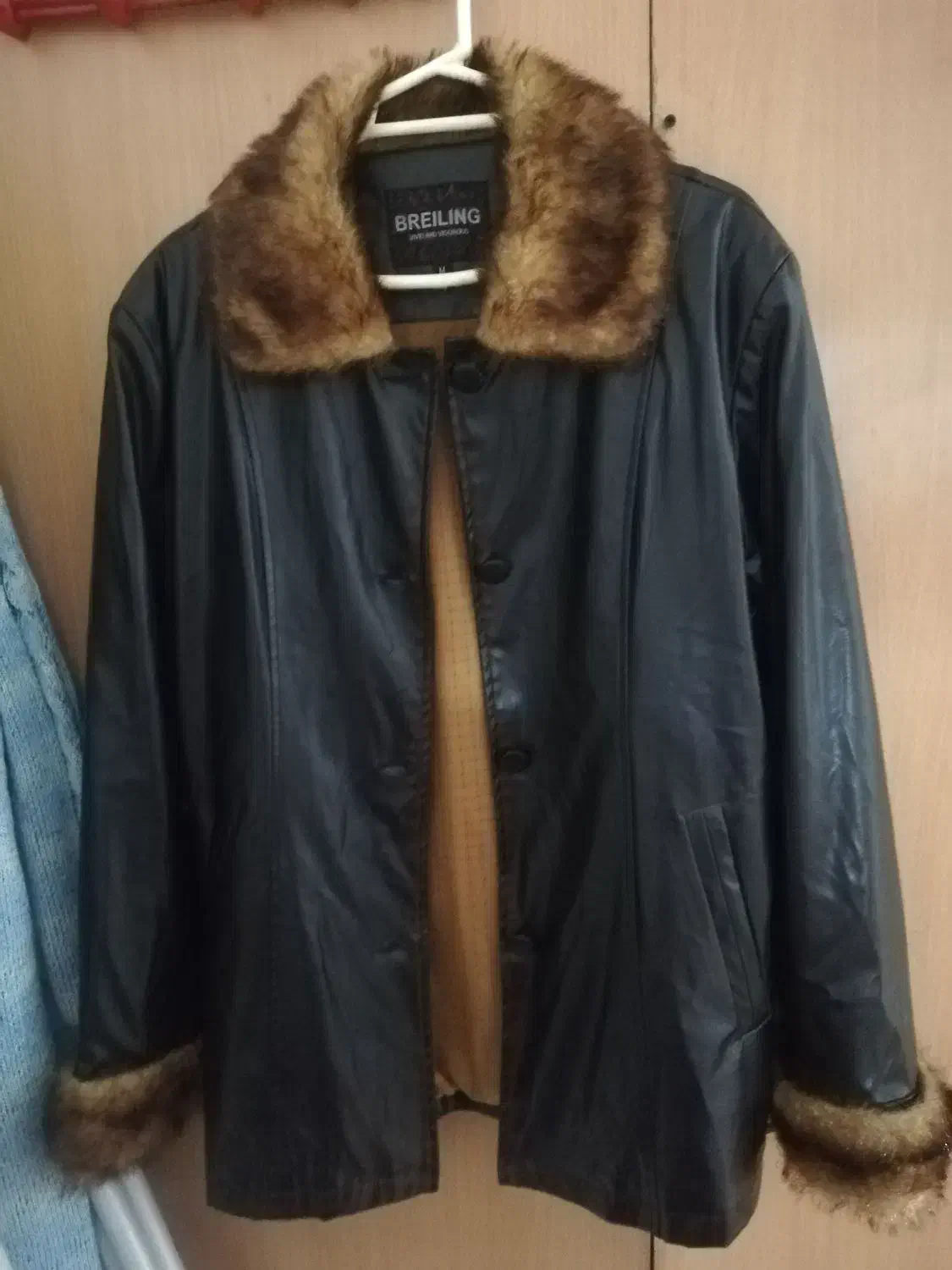 کاپشن چرم دخترانه خز دار|لباس|دوگنبدان, |دیوار