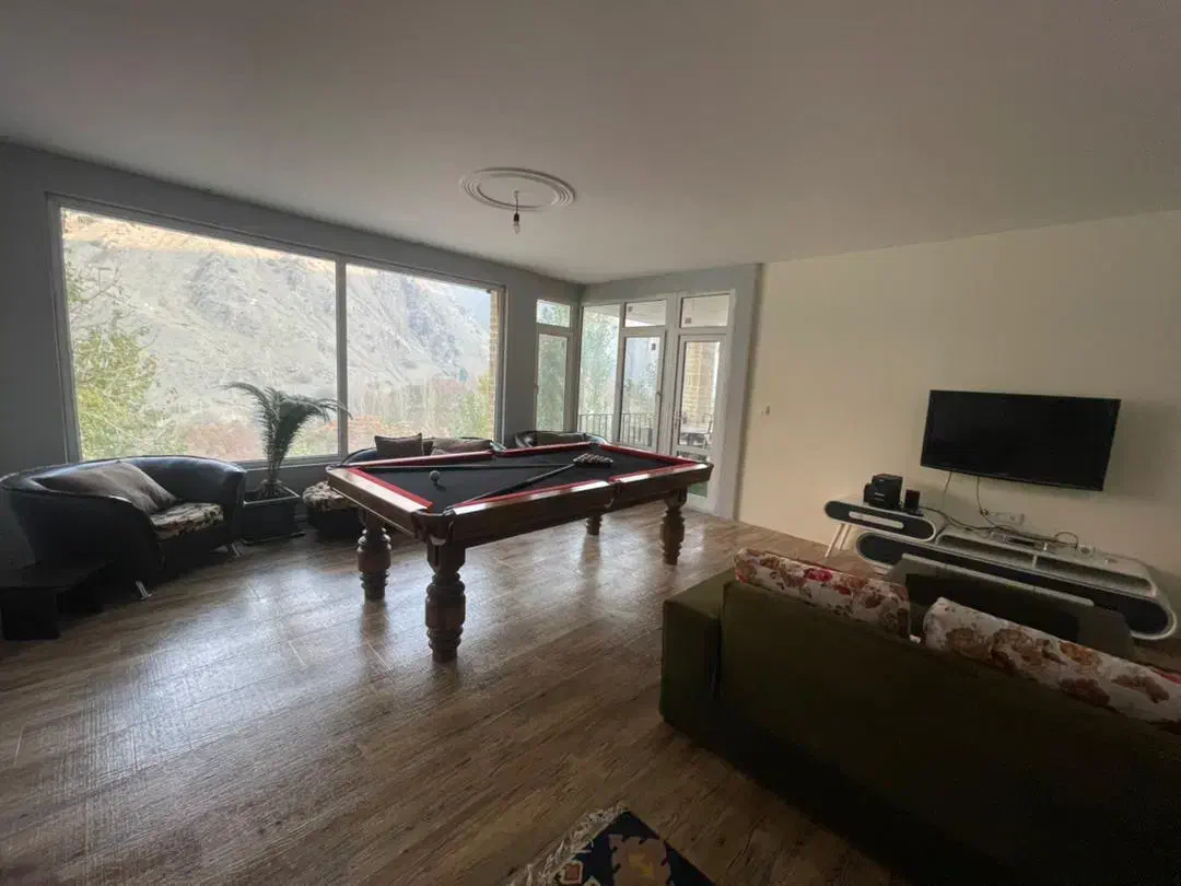 دورهمی|گردهمایی و همایش|هشتگرد, شهرک بعثت|دیوار