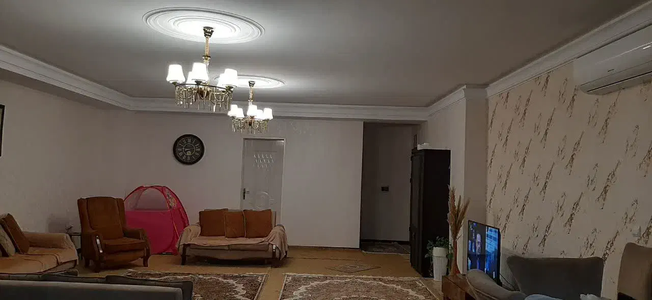 اجاره آپارتمان ۱۰۰ متری فول امکانات|اجارهٔ آپارتمان|محمدشهر, همایون ویلا|دیوار