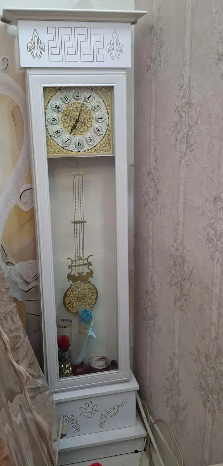 ساعت ایستاده|ساعت دیواری و تزئینی|ساوه, |دیوار