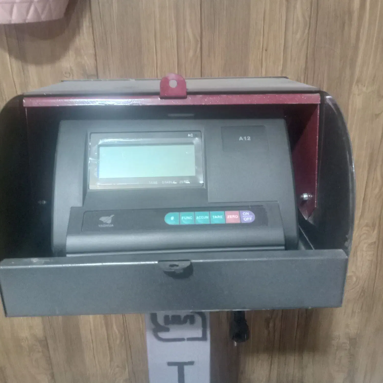 باسکول ۱ تنی چرخدار|فروشگاه و مغازه|مشهد, رده|دیوار