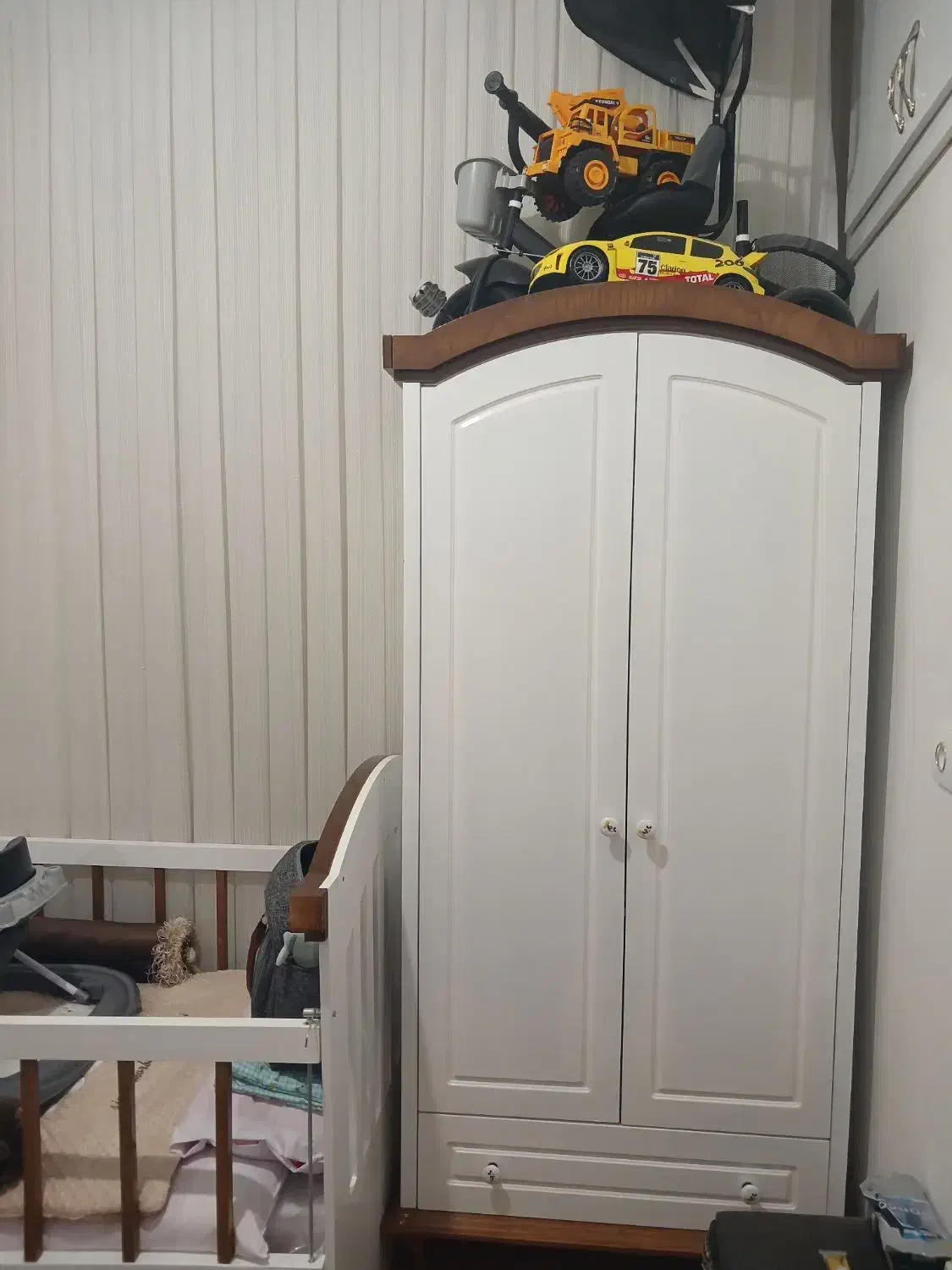 فروشی|تخت و سرویس خواب|مشهد, بهار|دیوار