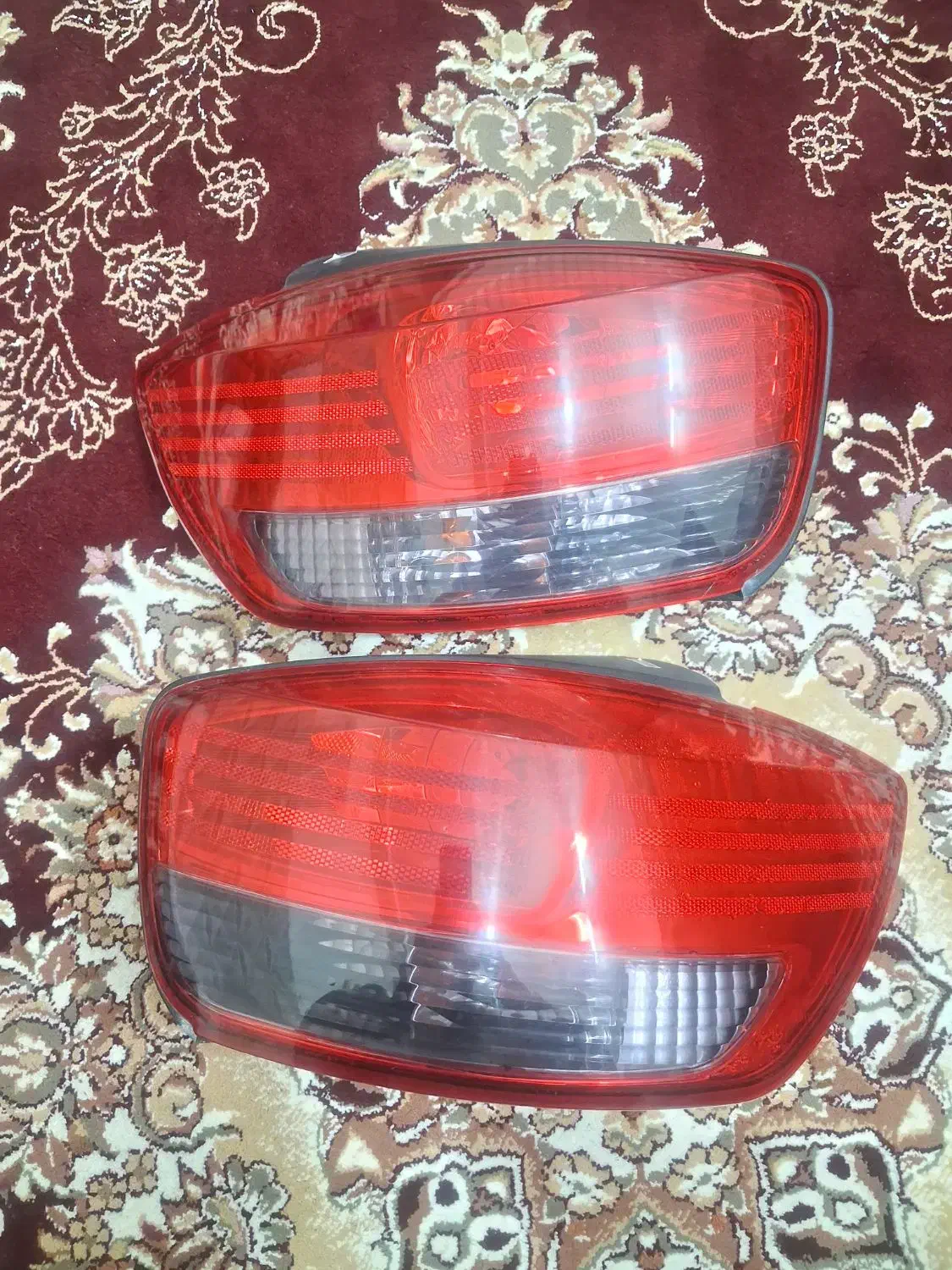 چراغ عقب تیبا۲|قطعات یدکی و لوازم جانبی|رودسر, |دیوار