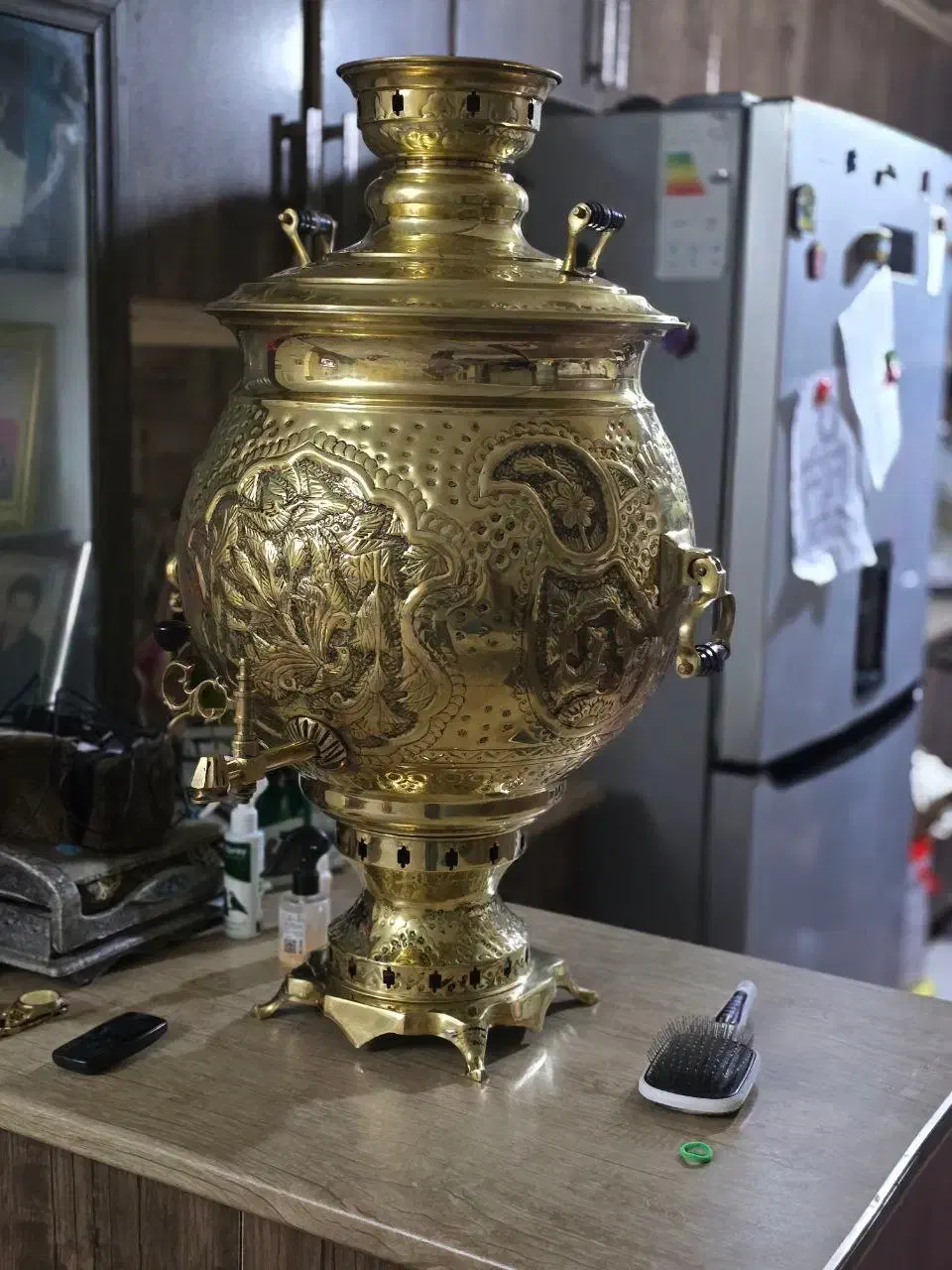 سماور|کلکسیون اشیاء عتیقه|میانه, |دیوار