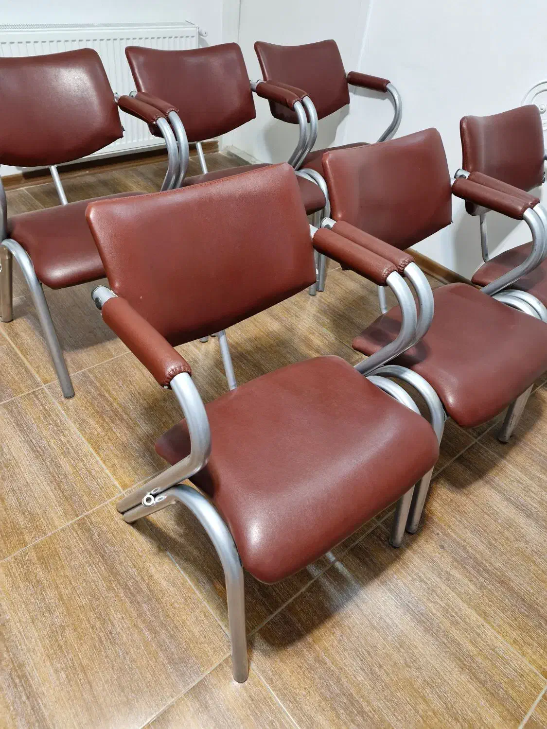 فروش ۱۲ عدد صندلی انتظار|مبلمان اداری|کرمان, |دیوار