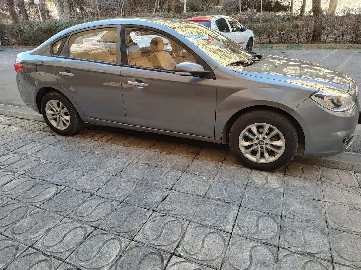 برلیانس 330. دنده مدل 1395|خودرو سواری و وانت|تهران, مجیدآباد|دیوار