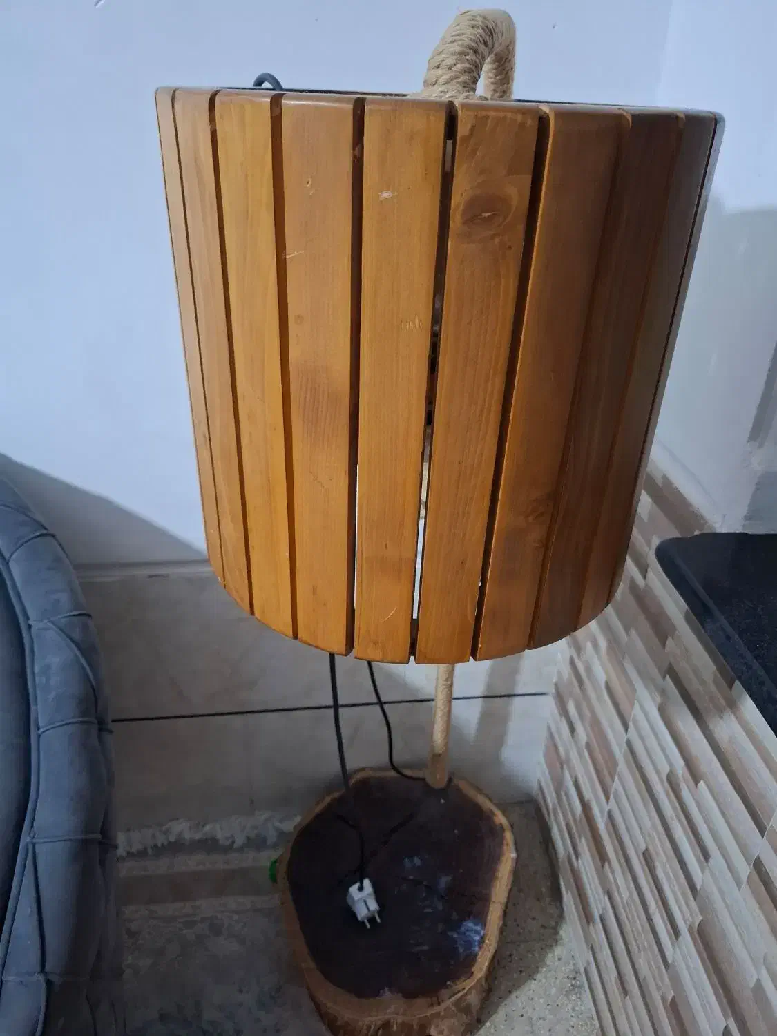 اباژورچوبی کاردست|چراغ خواب و آباژور|شیراز, شهرک والفجر|دیوار