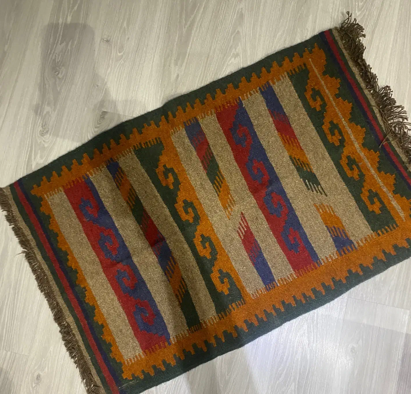 گلیم دست بافت اصفهان|گلیم، جاجیم، گبه|تهران, شهرک فرهنگیان|دیوار