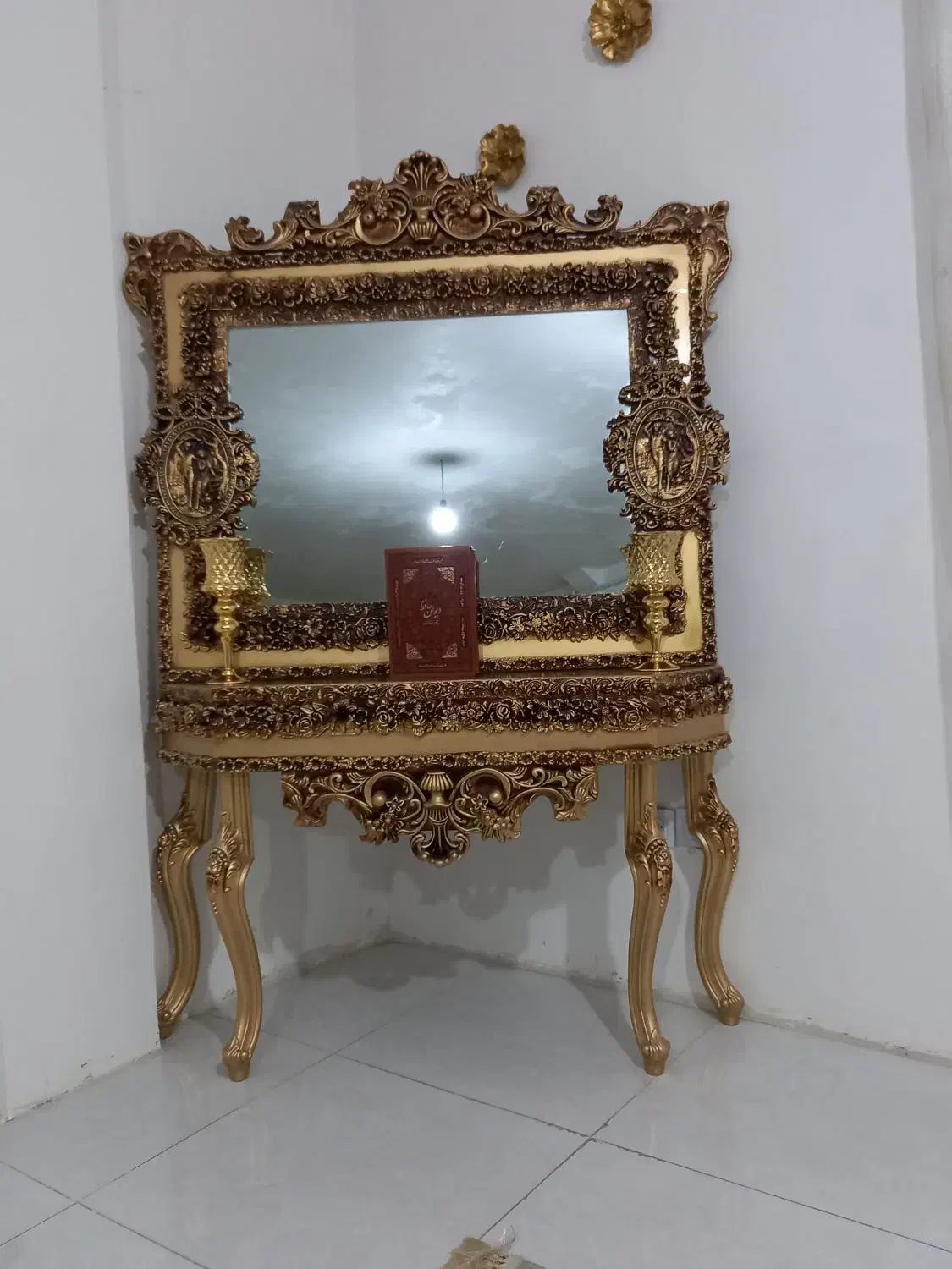 آیینه و کنسول|بوفه، ویترین، کنسول|کرمانشاه, |دیوار