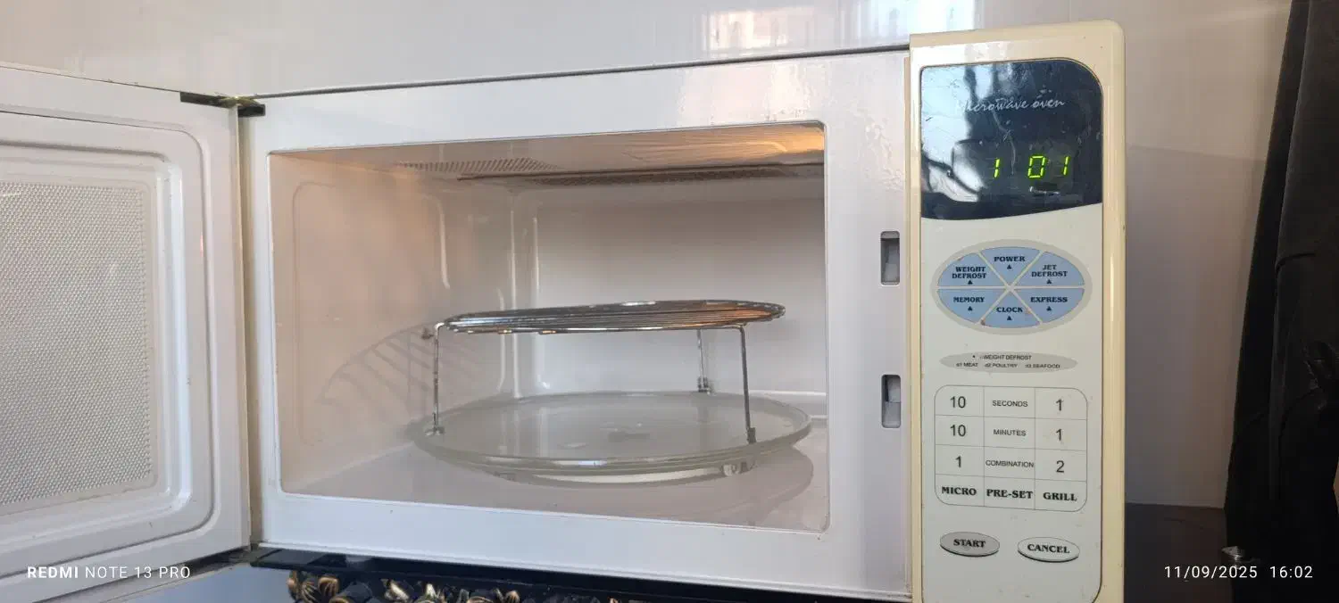 ماکروویو سانیو|اجاق گاز و لوازم برقی پخت‌وپز|سمنان, |دیوار