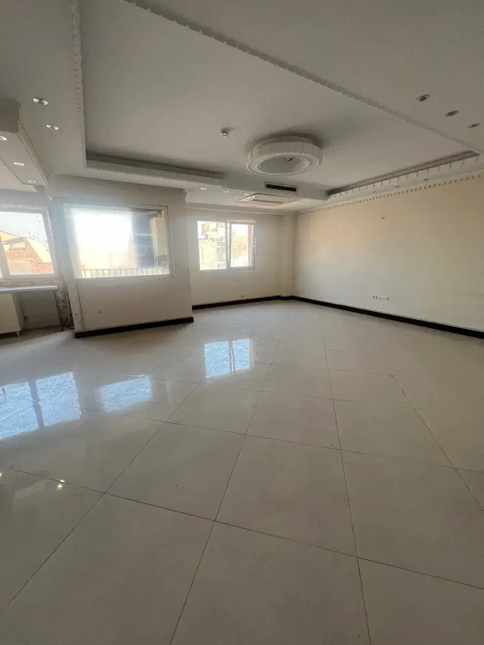 ۱۴۰ متر ۳ خوابه سند اداری دروس یارمحمدی|اجارهٔ دفتر کار، اتاق اداری، مطب|تهران, دروس|دیوار