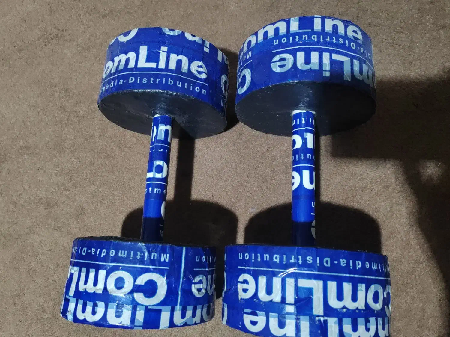 دمبل سه کیلویی نو|تجهیزات ورزشی|اسلام‌شهر, شهرک سعیدیه|دیوار