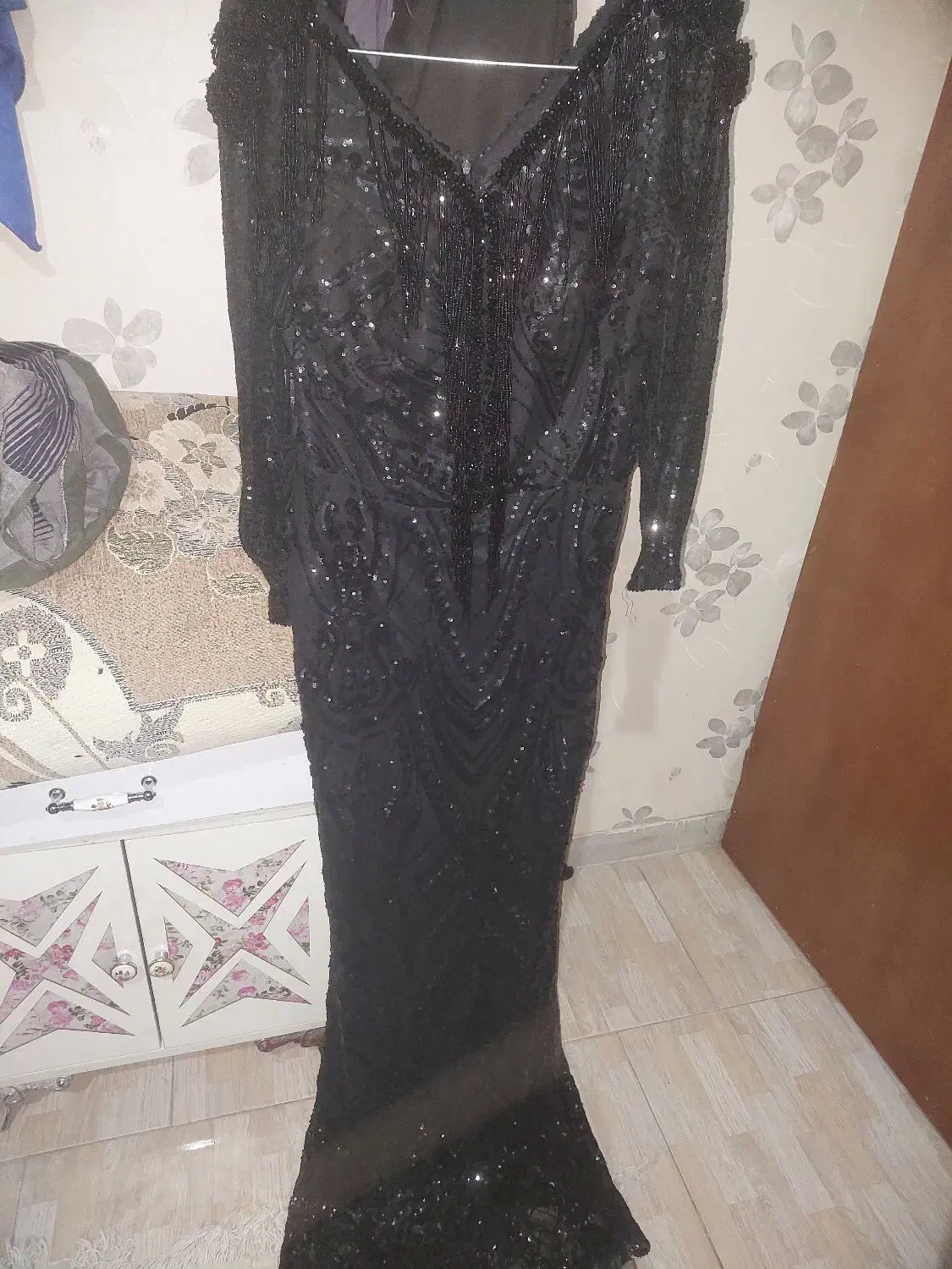 لباس مجلسی|لباس|پاکدشت, پاکدشت (مامازند)|دیوار