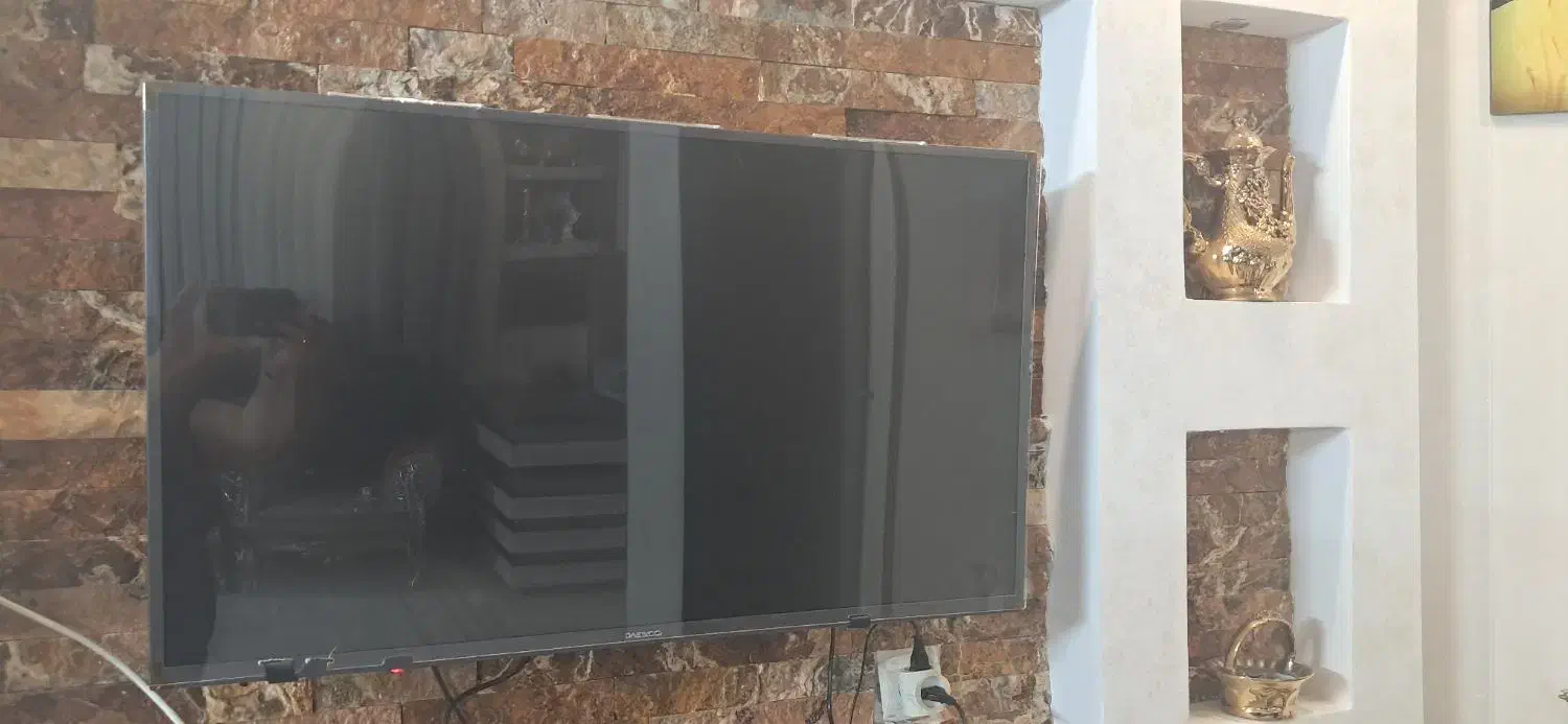 تلویزیون|تلویزیون و پروژکتور|شاهین‌شهر, شهرک پردیس|دیوار