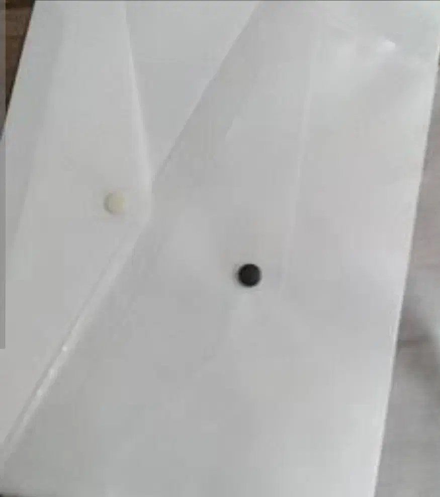 مدارک گم شده|اشیا|شیراز, آزادگان|دیوار