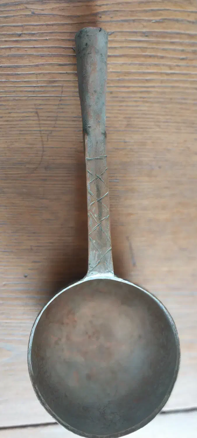 ملاقه مسی قدمت دار|کلکسیون اشیاء عتیقه|بابلسر, |دیوار