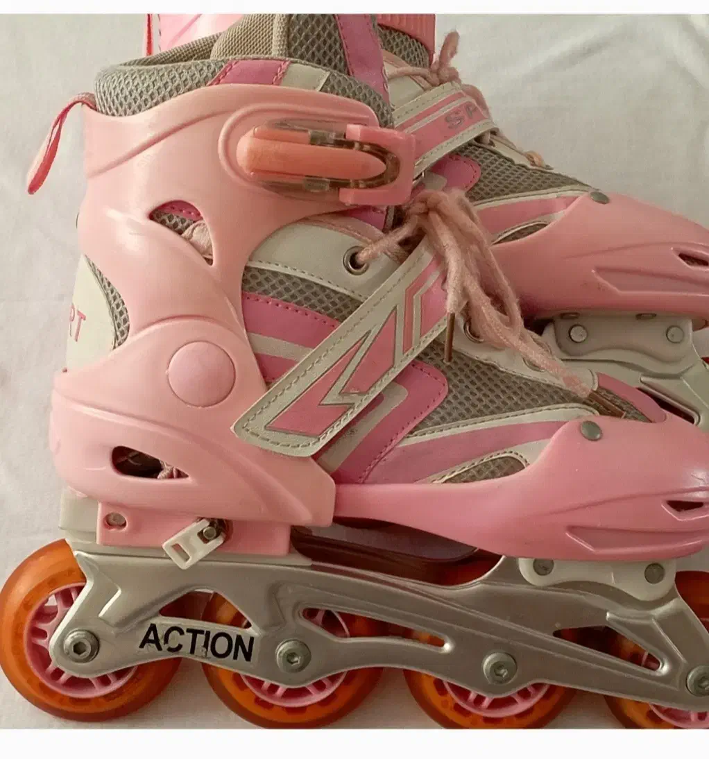 اسکیت دخترانه|دوچرخه، اسکیت، اسکوتر|اراک, |دیوار