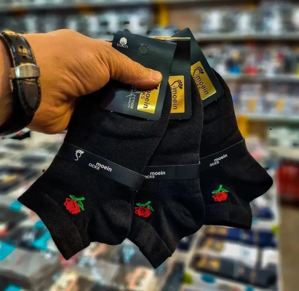 جوراب زنانه و مردانه ۱۵ تومن (پوشاک یک)|لباس|شیروان (خراسان), |دیوار