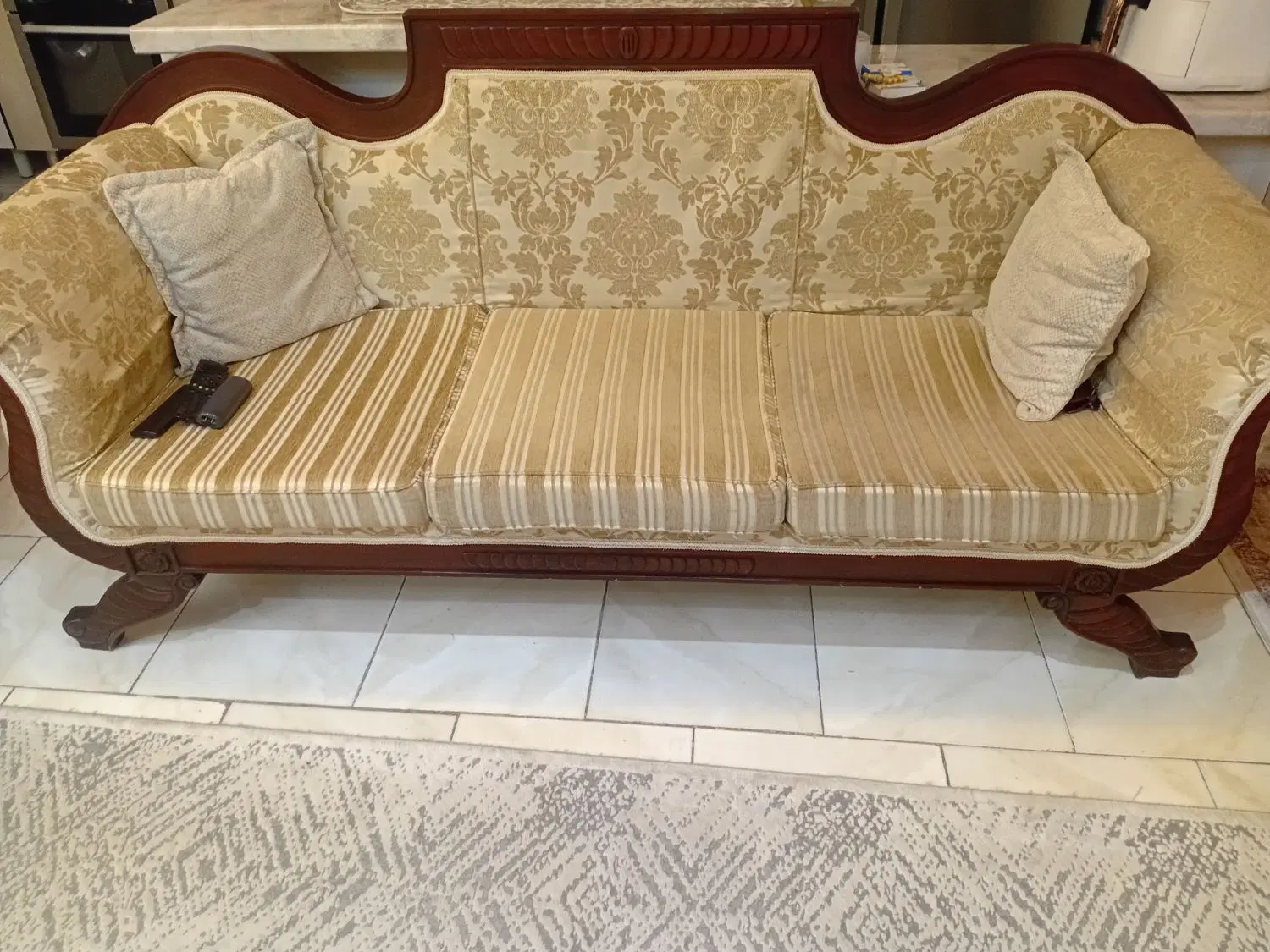 کاناپه راحتی|مبلمان خانگی و میز عسلی|تهران, تهرانسر غربی|دیوار