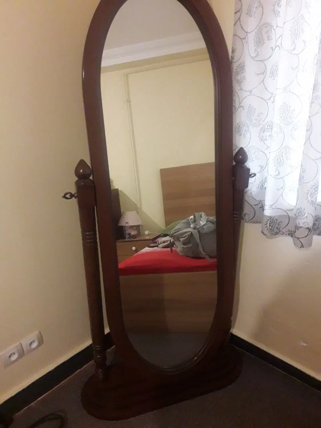 میز اینه  قدی چوبی کاملا نو و سالم|آینه|گنبد کاووس, |دیوار