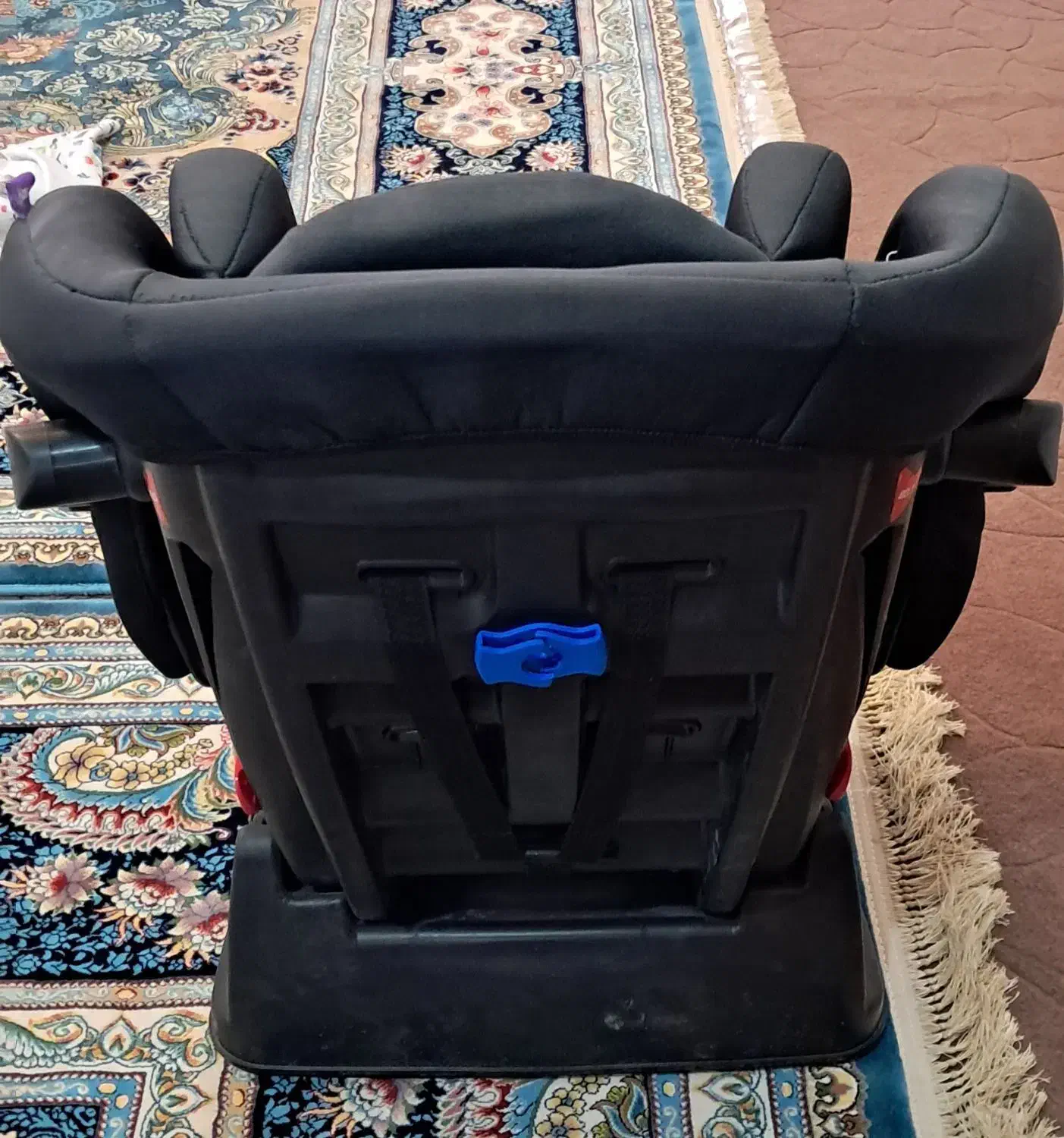 صندلی ماشین کودک دلیجان|تخت و صندلی بچه|فرخشهر, |دیوار