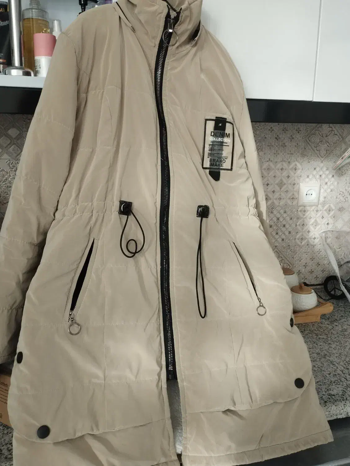 کاپشن|لباس|کوهدشت, |دیوار