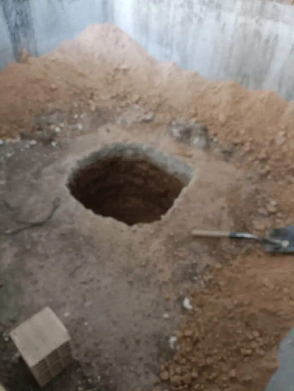 چاه پلاستر کاری وشیبندی و تخریب|خدمات پیشه و مهارت|شهرکرد, |دیوار