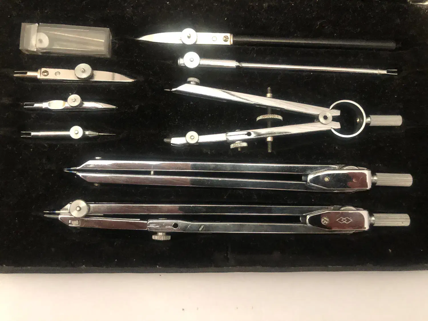 پرگار دابل مهندسی KIN902 قدیمی اصل|لوازم التحریر|تهران, زعفرانیه|دیوار