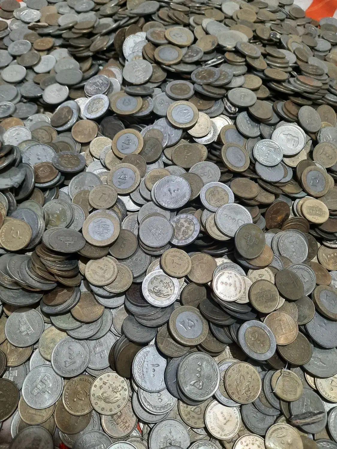 فروش و خریدار سکه و اسکناس کلکسیونی|کلکسیون سکه، تمبر، اسکناس|کرج, شاهین‌ویلا|دیوار