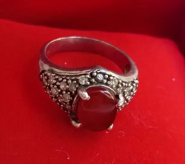 انگشتر نقره|جواهرات|قم, باغ شازده|دیوار