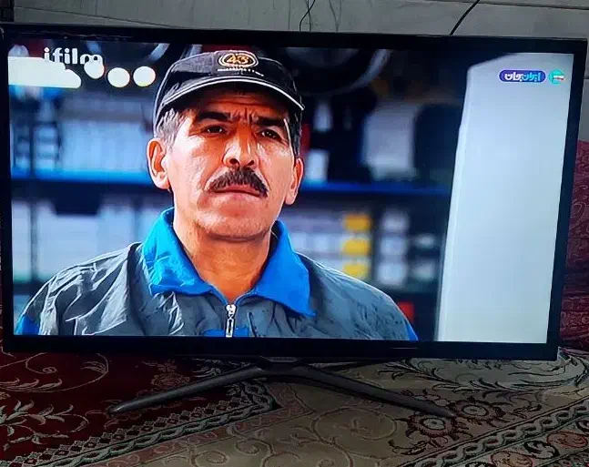 تلویزیون ۴۰ اینچ سامسونگ هوشمند اسمارت در حد آک|تلویزیون و پروژکتور|قم, علی آباد|دیوار